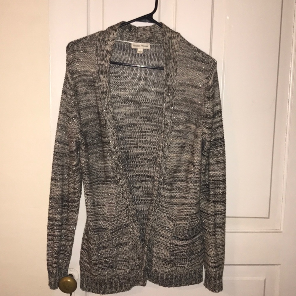 Studio cardigan sz small